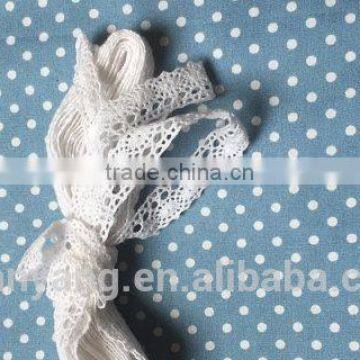 Top Fashion Lovely Polka Dot Lace Trim Collar Smocked Western Style 1-6 Years Old Little Girl Princess Dresses photo-4