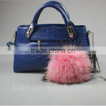 Factory Supply 100% Real Raccoon Fur Pompoms Luxurious Fur Balls Genuine Fur Pom Pom for Bag Hats Cap Scarf Gloves Attached the photo-4