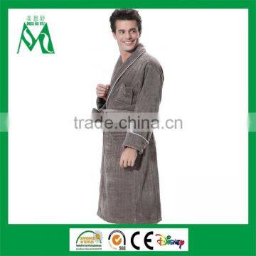 Cotton terry cloth of men's bathrobes