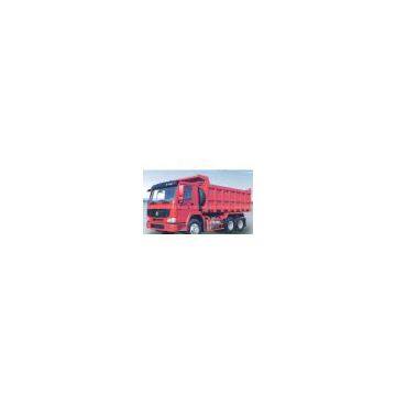 Dump truck