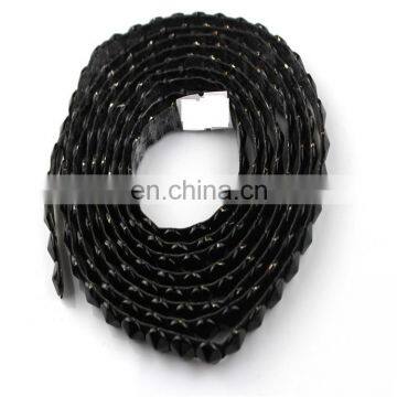 2015 Hot Fashion Black Pyramid Studded photo-3