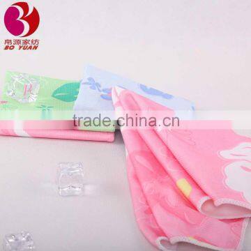 2016 Hot China manufacturer lint free microfiber towel