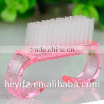 Hot Sell Multi-Color Ox Horn Shaped Nail Cleaning Brush photo-2
