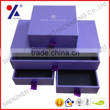 christmas box/OEM/Free sample/MOQ 1000pcs /Factory directly