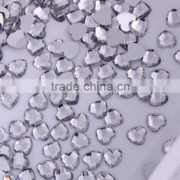 Star Light Factory fancy heart shape 8mm sew on flat back rhinestones.Extremely beautiful sewing resin stone for clothing                        
                                                Quality Choice