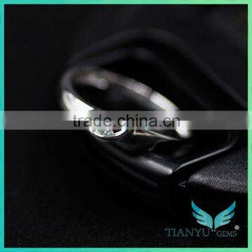 Amora Moissanite Images Youtube Men and Women White Gold Moissanite 2mm Wedding Ring photo-3