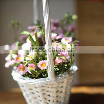 Wholesale White Wicker flower basket From Manufacturer