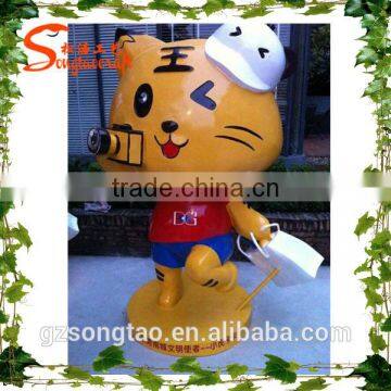 Guangzhou Wholsale Artificial Cartoon Statue Fiberglass Customized Cartoon Artificial Statue photo-3