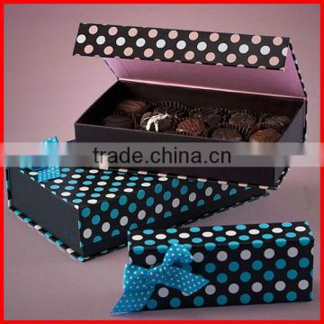 Nice! Eco-friendly high quality paper folding chocolate candy gift boxes with PET insert