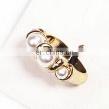Fashion European Style Simple Elegant Pearl Women's Alloy Finger Ring