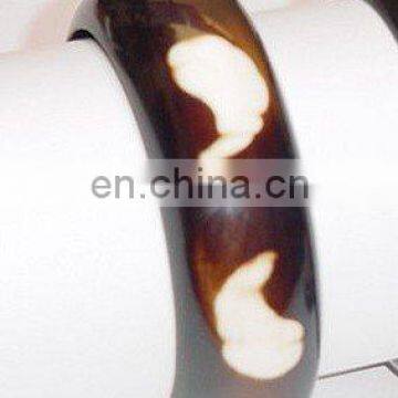 Fashion Resin Bangle