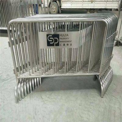 Interlocking Plastic Crowd Control Barrier UV-Resistant for Long-Term Outdoor Deployment photo-5