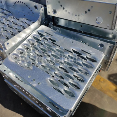 2mm Thick O-Shaped Fisheye Aluminum Alloy Anti-Slip Bracket, Slide Board, Anti-Slip Safety Perforated Grille, Suitable for Platform Walkways photo-4