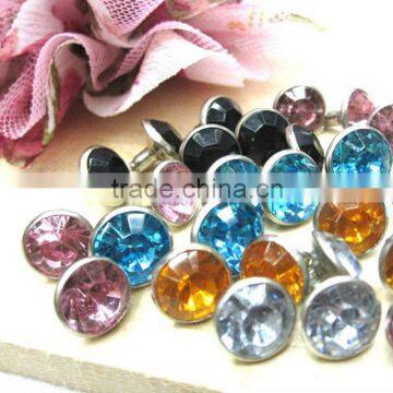 Top quality Crystal preset rhinestone rivets, Rhinestone crystal rivet spike rhinestone rivet in Bulk for decoration