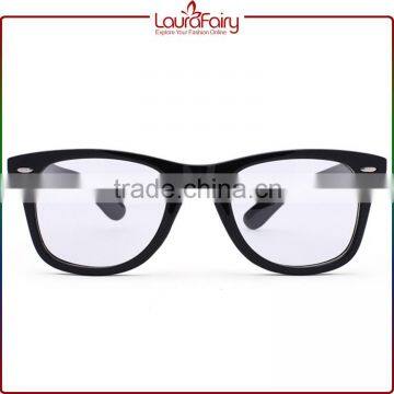 Laura Fairy Best-Selling Excellent Quality Latest White Lens And Black Frame Plastic Sunglasses                        
                                                Quality Choice