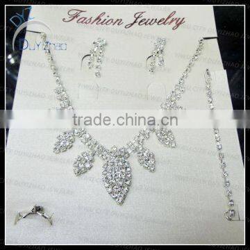 Hot sell rhinestone silver jewelry set