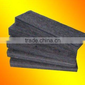 Polyester insulation batts for roofs and ceilings