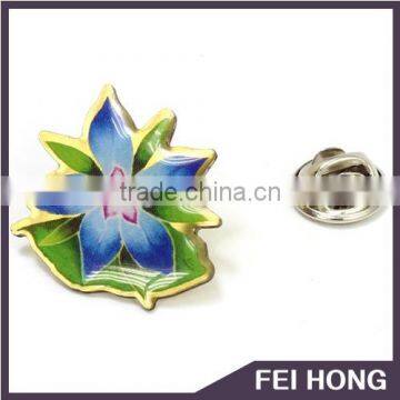 Custom Design Fancy Flower Shape Pin Badge photo-3