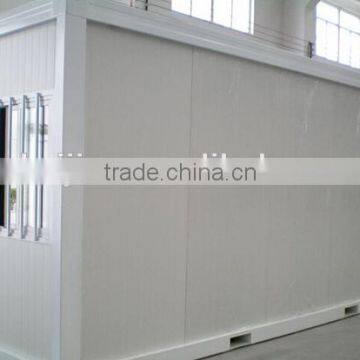 Sandwich panel house