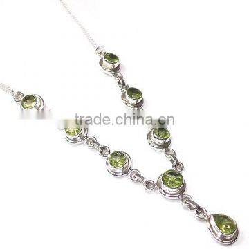 .925 Sterling Silver Peridot Stone necklace