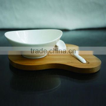 Latest Fashionable Ceramic Tableware Set