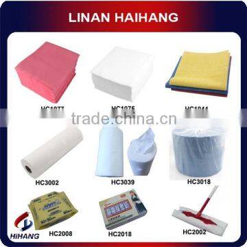 China 48gsm daily use non-woven fabric meshed roll white cleaning cloth