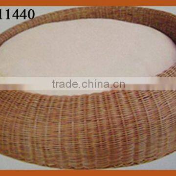 Customized Round Rattan Pet Daybed With Cushion