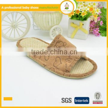 newest hot sale high quality low price adult men comfortable indoor slippers