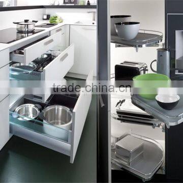 Custom Kitchen Units With Accessories Suited for Apatment