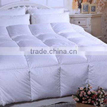 Wholesale cheap hotel standard bedding feather and down filled duvet