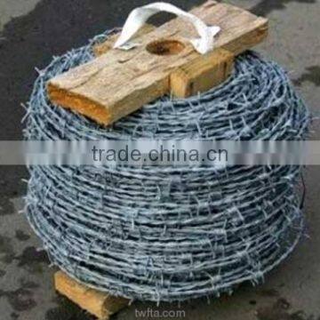 hot sale in 2015Q195 50kg roll galvanized barbed iron wire