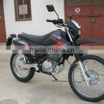 dirt bike 200cc/250cc