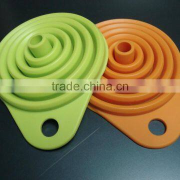 Silicone Foldable Funnel photo-4