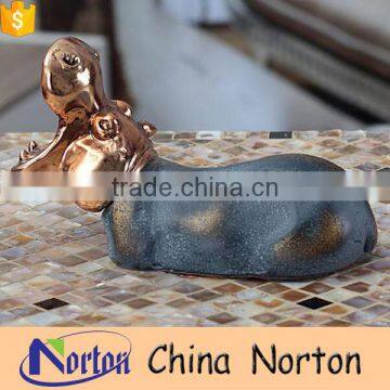 Table decorative custom small resin animal toy sculpture NTRS-AD012Y