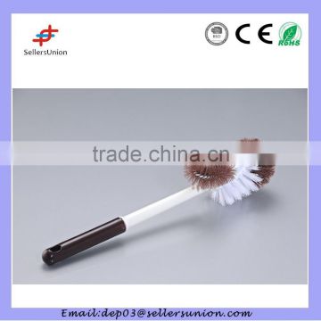 Brown curved toilet brush with pp handle