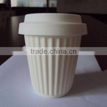 Novel and durable silicone coffee cup with cover