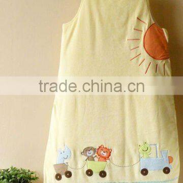 mom and bab cotton embroider baby clothing,baby plush sleeping bag