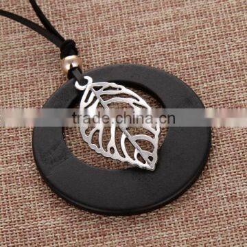Zm35076a Vintage Girls Accessories Cheap Fashion Wooden Pendant Necklace photo-4