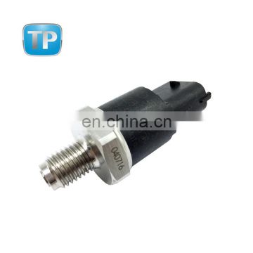 FUEL RAIL HIGH PRESSURE SENSOR FOR HYUN-DAI H-1 STAREX KI-A SORENTO 2.5 CRDI BM-W 3.0 D OEM 0281002405