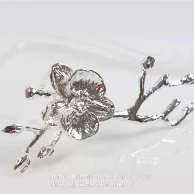 Plum Blossom Iron Metal Napkin Ring Napkin Buckle For Wedding photo-2