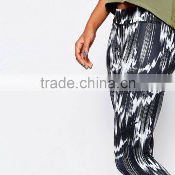 Women Low-rise Waistband Skinny Sexy Fashion Leggings In Geo Print Pants photo-2