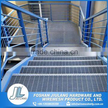 Manufacturer wholesale powder coated steel bar grating                        
                                                                                Supplier's Choice