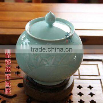 Longquan celadon Hand, load, and Internet Conference gifts