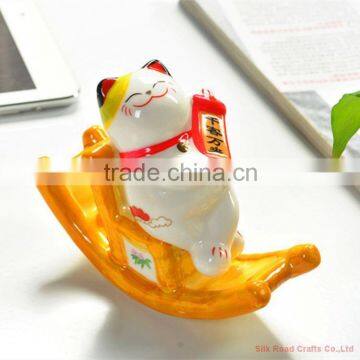 Perfect Japanese Lucky Cat for Decoration