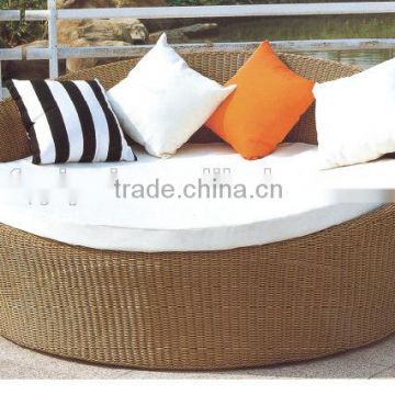 4 Round rattan used hotel sofa bed for sale YPS053