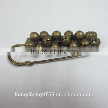 Anti-brass Safety Pin With anti-brass Jingle Bells For Garment Decoration