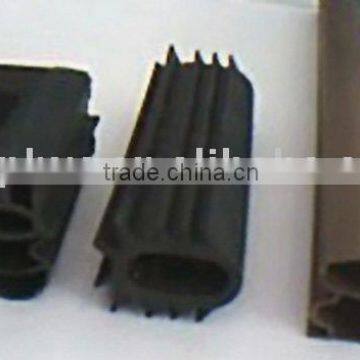 plastic container lid seal