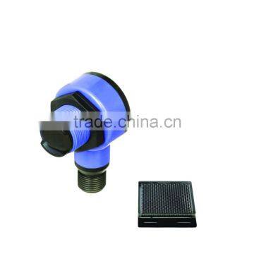 Q18 Plug series DC 4-wire Retro reflective photoelectric sensor