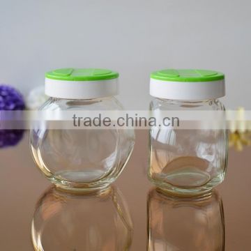 Wholesale mini kitchen storage glass jar with plastic lid storage bottle