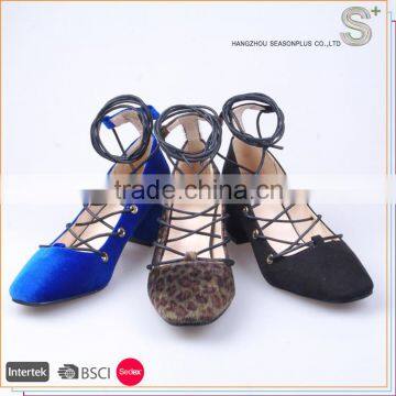 Best-selling brand cost price fashion ghillie ladies shoes in china